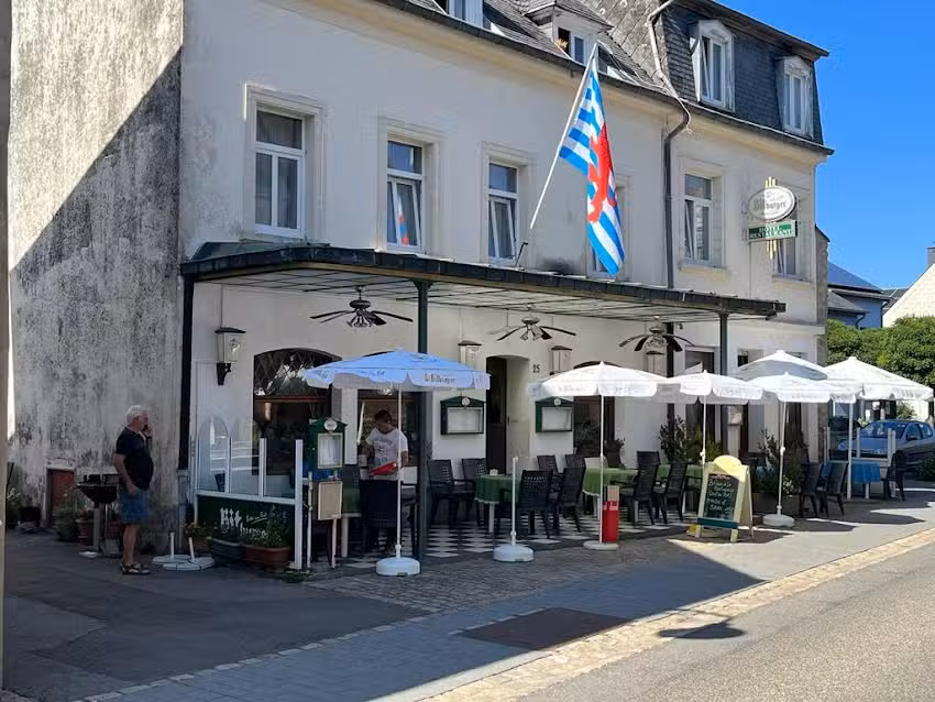 Hôtel-Restaurant Famille Defive