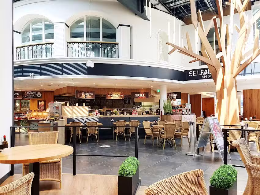 Self-Bistro am Steyrplatz