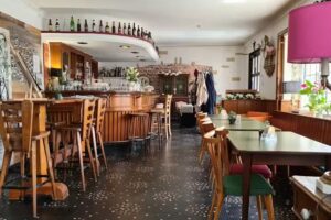 Ukrainian restaurant by V&V Délice