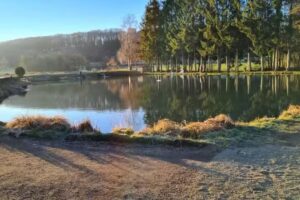 Um Kënzeger Weier SARLS